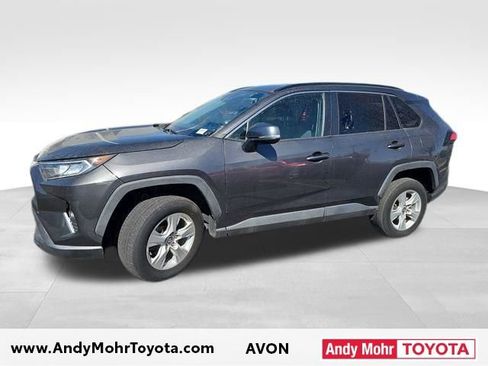 Used 2021 Toyota RAV4 XLE image 4