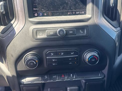 Used 2021 Chevrolet Silverado 1500 Custom Trail Boss AWD/4WD image 8