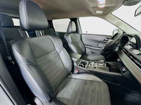 Used 2024 Mitsubishi Outlander SE image 33