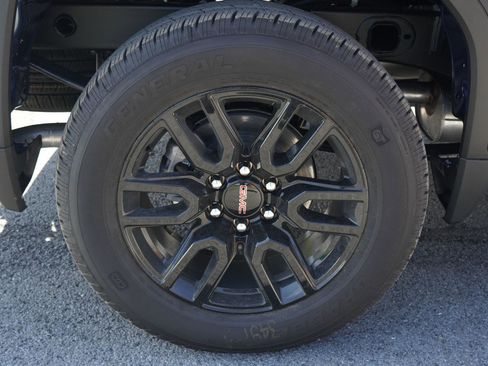 New 2026 GMC Sierra 1500 Elevation image 13