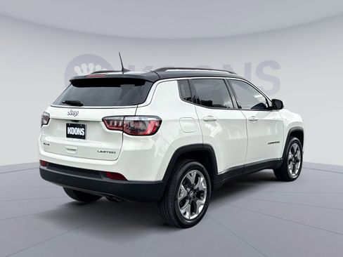 Used 2019 Jeep Compass Limited AWD/4WD image 7