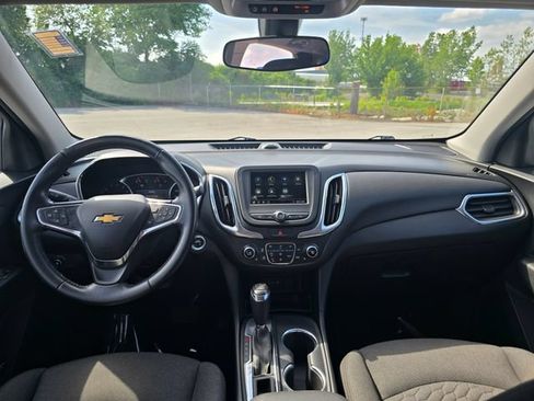 Used 2019 Chevrolet Equinox LT FWD image 15