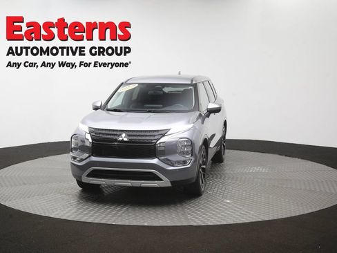Used 2024 Mitsubishi Outlander SE FWD image 52