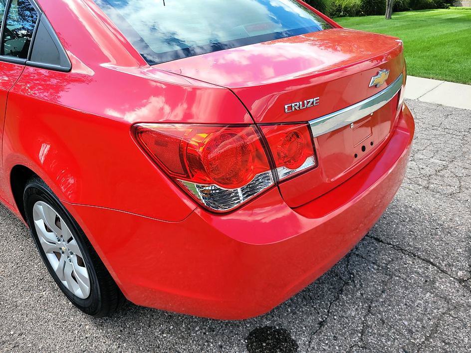 Used 2016 Chevrolet Cruze LS FWD image 14