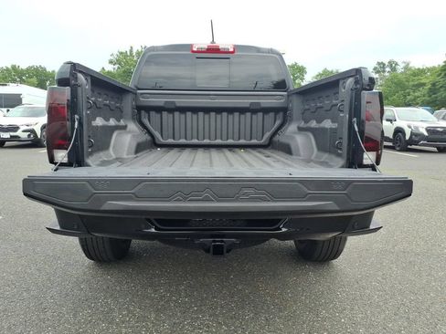 Used 2023 Chevrolet Colorado Trail Boss w/ Technology Package AWD/4WD image 17