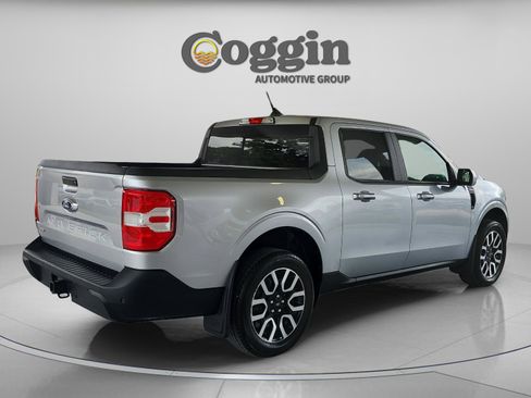 Used 2022 Ford Maverick Lariat w/ Lariat Luxury Package FWD image 5