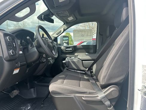 New 2026 GMC Sierra 3500 Pro w/ Convenience Package AWD/4WD image 9