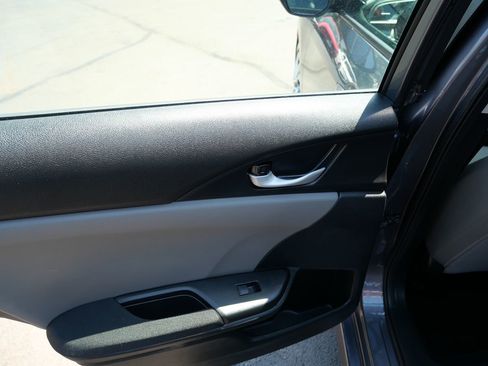 Used 2021 Honda Civic LX image 27