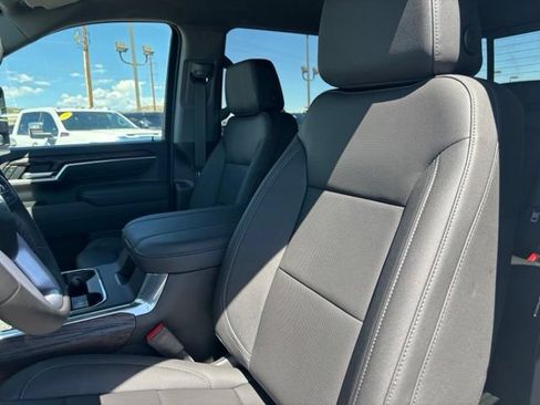 New 2026 GMC Sierra 2500 SLT w/ SLT Premium Package AWD/4WD image 14