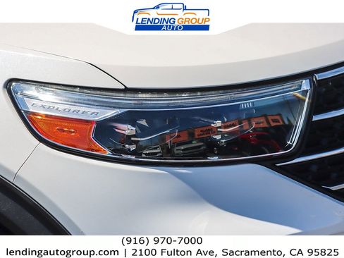 Used 2020 Ford Explorer XLT w/ Equipment Group 202A image 7