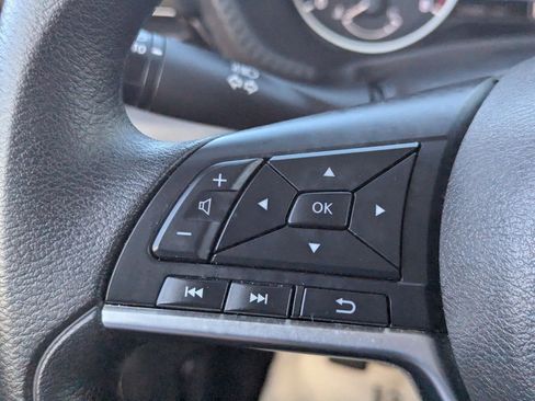 Certified 2025 Nissan Sentra SV image 28