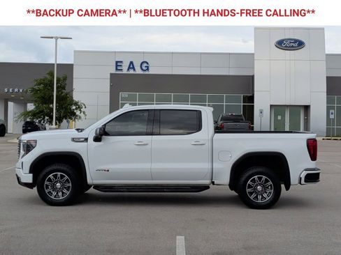 Used 2024 GMC Sierra 1500 AT4 w/ Technology Package AWD/4WD image 5