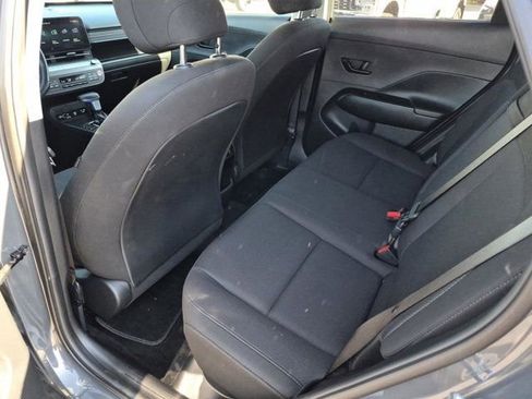 Used 2025 Hyundai Kona SEL AWD/4WD image 12