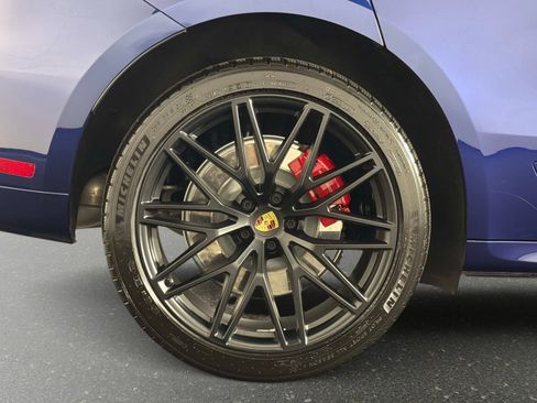 Used 2026 Porsche Macan GTS w/ Premium Package Plus (PU3) AWD/4WD image 17