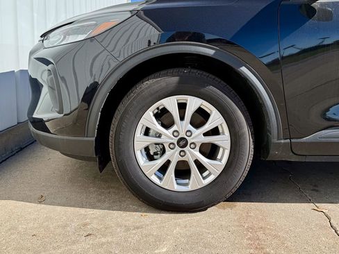 Certified 2025 Ford Escape Active w/ Cold Weather Package image 31