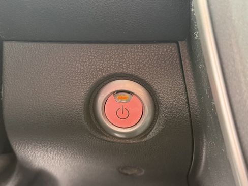 Used 2014 Nissan Leaf S FWD image 26