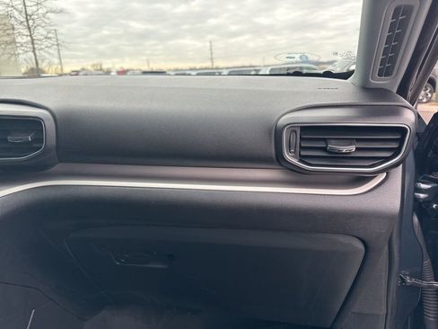 Used 2022 Ford Explorer XLT w/ Equipment Group 202A image 20