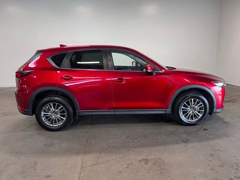 Used 2019 MAZDA CX-5 Touring image 2