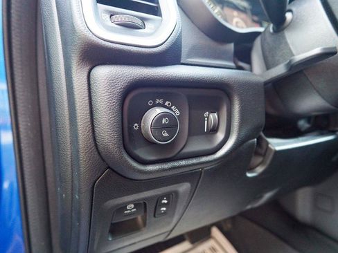 Used 2022 RAM 1500 Big Horn AWD/4WD image 19