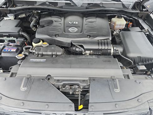 Used 2021 Nissan Armada SL image 32