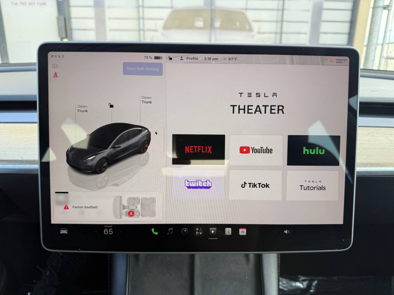 Used 2023 Tesla Model 3 Standard Range RWD image 18