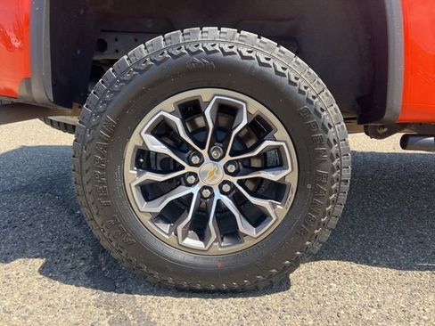 Used 2020 Chevrolet Colorado ZR2 image 20