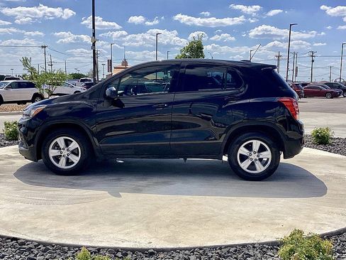 Used 2020 Chevrolet Trax LS image 8