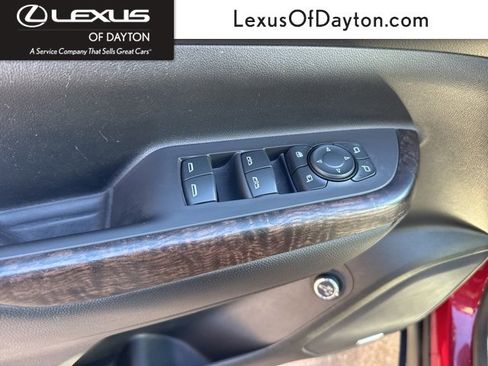 Used 2020 GMC Acadia Denali w/ Trailering Package image 13