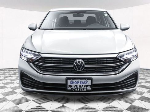 Certified 2023 Volkswagen Jetta S image 29