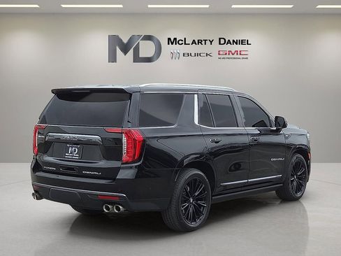 Certified 2023 GMC Yukon Denali Ultimate AWD/4WD image 5