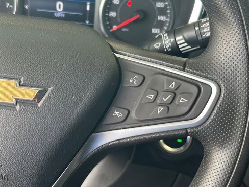 Used 2023 Chevrolet Equinox LT image 39