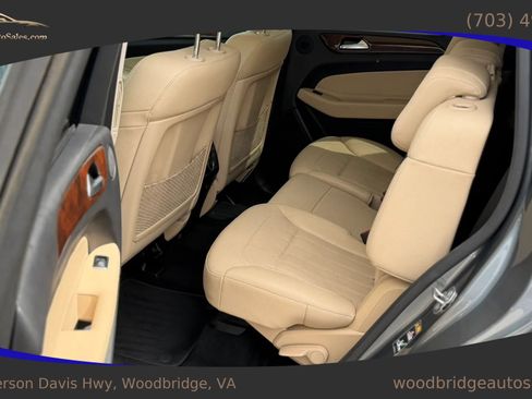 Used 2018 Mercedes-Benz GLS 450 4MATIC image 12