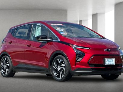 Used 2023 Chevrolet Bolt LT w/ Infotainment Package