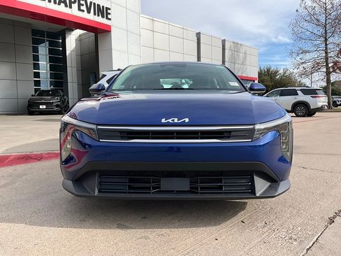 Used 2025 Kia K4 LXS image 4