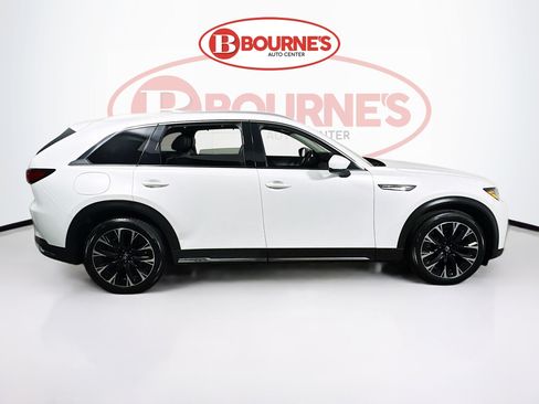 Used 2024 MAZDA CX-90 Plug-In Hybrid w/ Premium Pkg AWD/4WD image 12