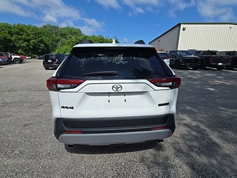 Used 2024 Toyota RAV4 Adventure AWD/4WD image 6