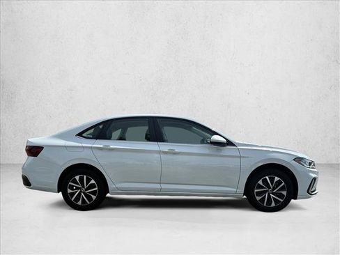 Used 2025 Volkswagen Jetta S FWD image 4