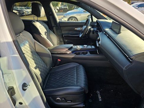 Certified 2025 Genesis GV70 3.5T Sport w/ Sport Prestige Package AWD/4WD image 29