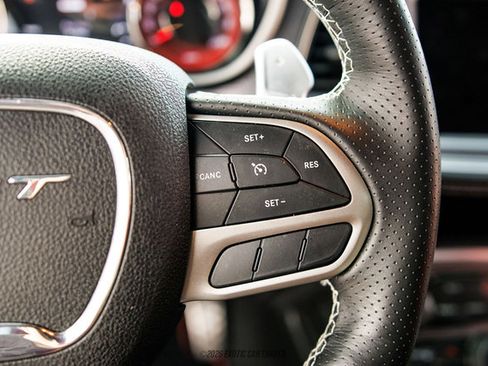 Used 2021 Dodge Challenger SRT Hellcat image 33