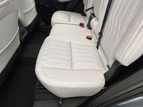 New 2026 Mitsubishi Outlander SEL FWD image 29