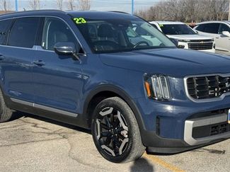 Used 2023 Kia Telluride S video 2
