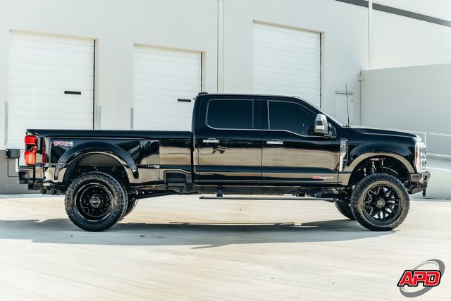 Used 2024 Ford F350 Platinum AWD/4WD image 9