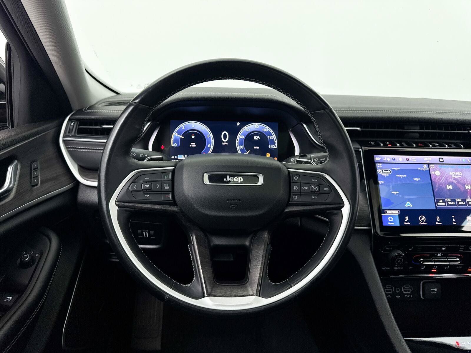 Used 2021 Jeep Grand Cherokee L Limited RWD image 4