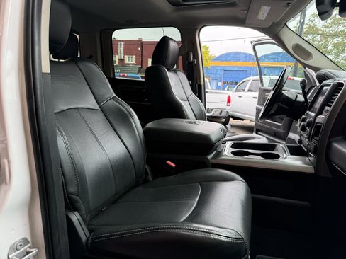 Used 2018 RAM 2500 Laramie w/ Sport Appearance Group image 21