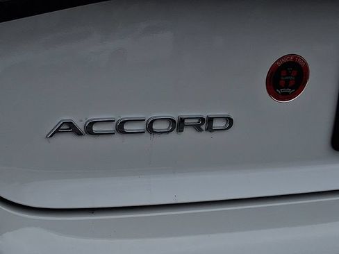 Used 2026 Honda Accord SE image 30