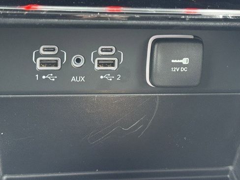 New 2025 Jeep Grand Cherokee L Limited image 23