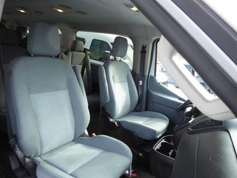 Used 2015 Ford Transit 350 XL image 21