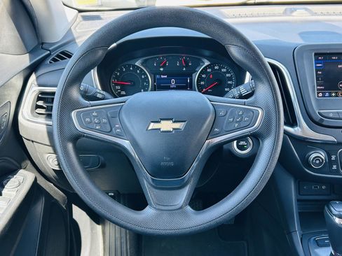 Used 2020 Chevrolet Equinox LT image 12