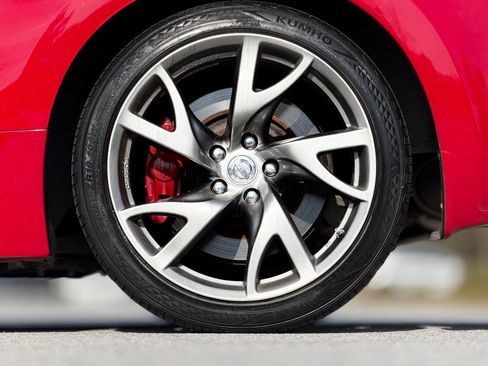 Used 2017 Nissan 370Z Touring Sport image 20