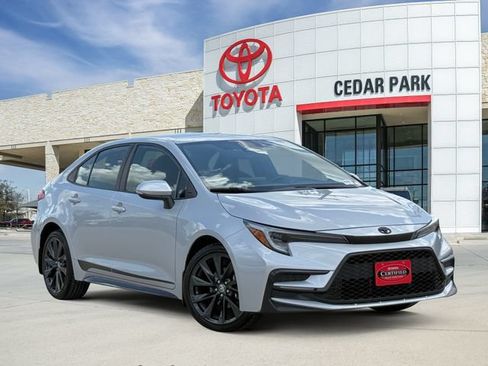 Used 2024 Toyota Corolla SE FWD image 1